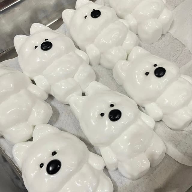 Handmade Dogs Series detail 1